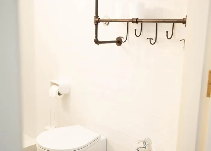 101 Flats Candia's 4* Rom
